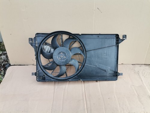 Electroventilator Ford Focus 2 II C-Max cod 3M5H8C607RH, 0130307072, 3135103743