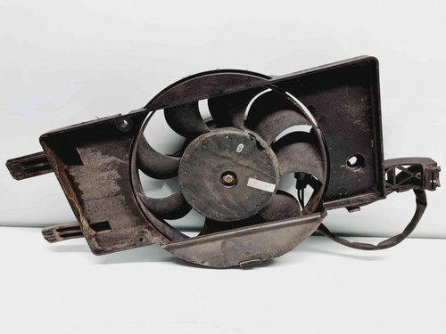 Electroventilator Ford Focus 3 Hatchback [Fabr 2011-2015] BV61-8C607-SC 1.0 Benz M2DA 1.0 Benz M2DA ...