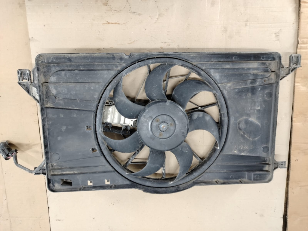 Electroventilator gmv 2.0 dci m9r 3136613321 Renault Laguna 3 [2007 - 2011]