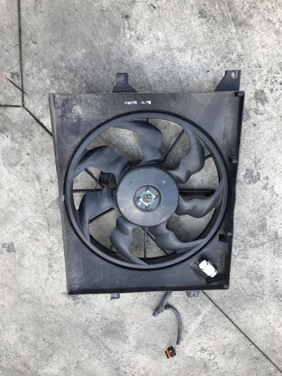 Electroventilator hyundai ix20 2010-2015