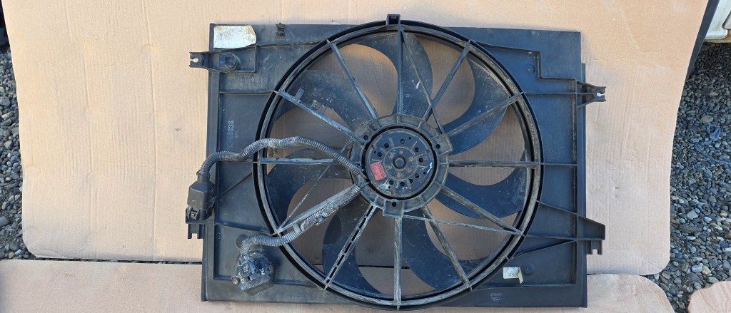 Electroventilator Hyundai Tucson 2.0 CRDI D4EA euro 4 2006 2007 2008 2009