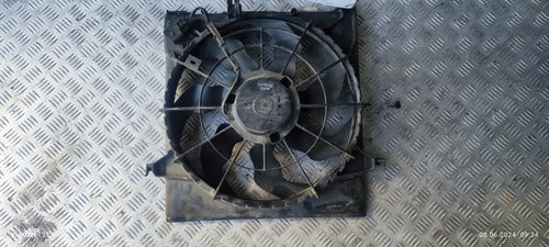 Electroventilator Kia Cee'd 1.6 CRDI combi cod motor D4FB 128 cp / 94 KW transmisie manuala an de fa...