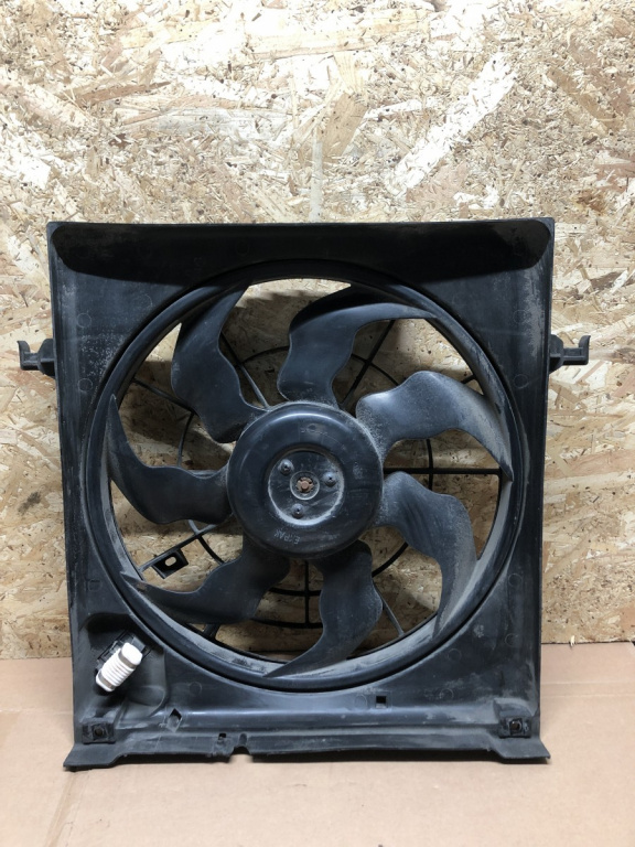 Electroventilator Kia Ceed 1,6 crdi 2010 combi 2010 (cod intern: 12388)