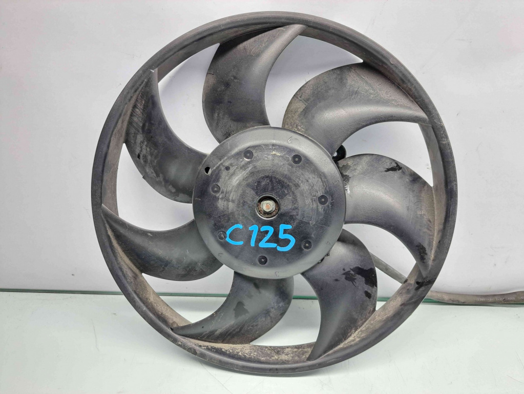 Electroventilator LAND ROVER Range Rover Evoque [Fabr 2011-2018] OEM 2.2 CRDI 140KW / 190CP 2.2 CRDI 140KW / 190CP