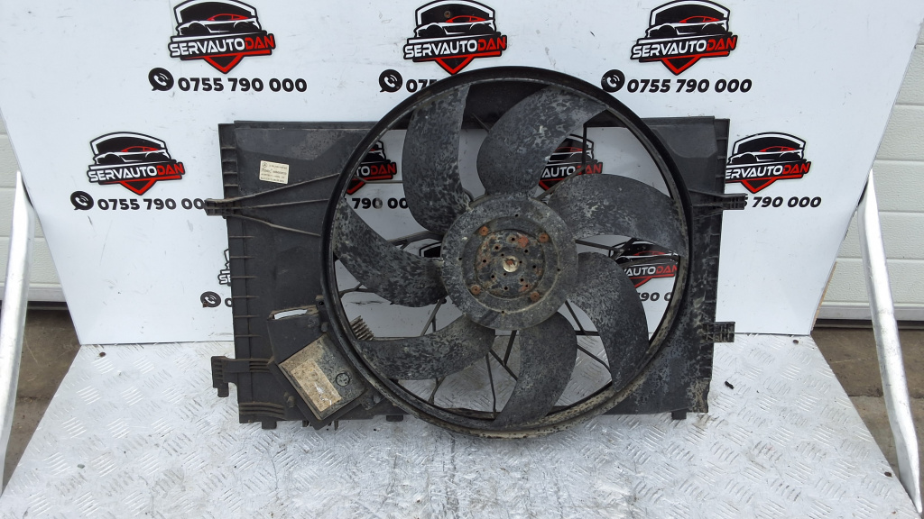 Electroventilator Mercedes-Benz C-Class (2001-2007) [W203] 2.2 Motorina 2003, A2035000193