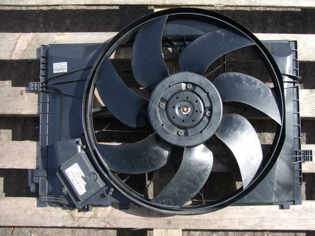Electroventilator Mercedes C220 cdi w203