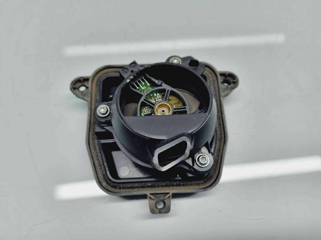 Electroventilator Mercedes Clasa E Coupe (C207) [Fabr 2009-2016] 186059-01 186032-01 2.2 CDI 651911 2.2 CDI 651911 143KW / 194CP