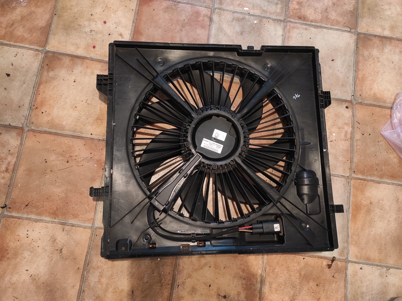 Electroventilator Mercedes GLE ML W166 (2011-2019) cod A0999062500