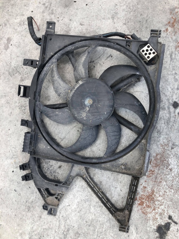 Electroventilator opel agila b 8038845