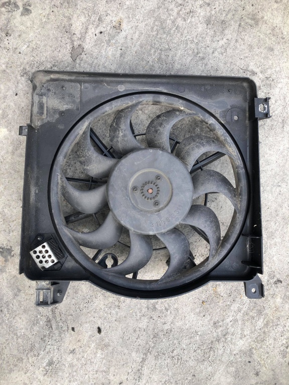 Electroventilator opel astra h zafira b 0130303304