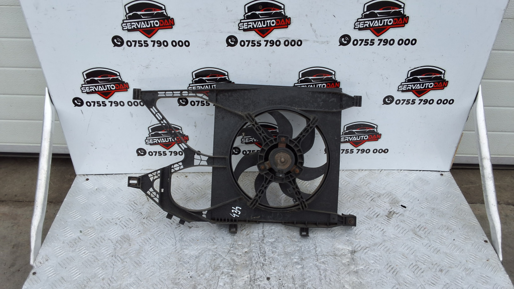 Electroventilator Opel Corsa C (2000-2006) 1.0 Motorina 2006, 24445189 / 8038845