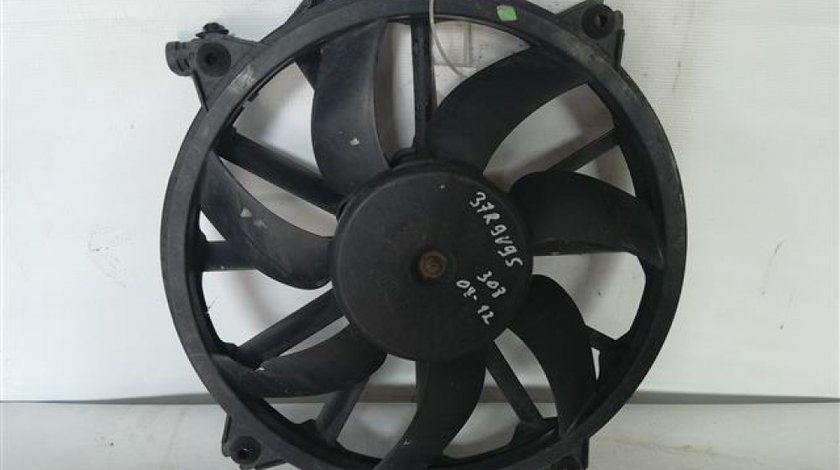 Electroventilator Peugeot 308 An 2008 2009 2010 2011 2012 cod 966151480 se vinde pentru motoras.