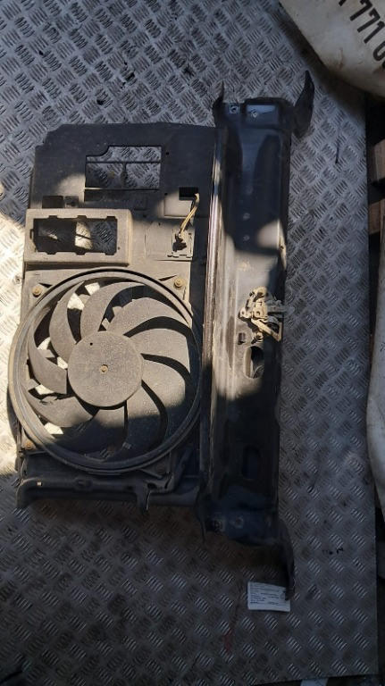 Electroventilator Peugeot Partner 2.0 HDI cod motor RHY , transimie manuala an 2004