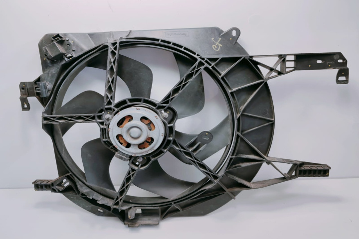 Electroventilator Racire 8200817125 Nissan Primastar [2002 - 2006]