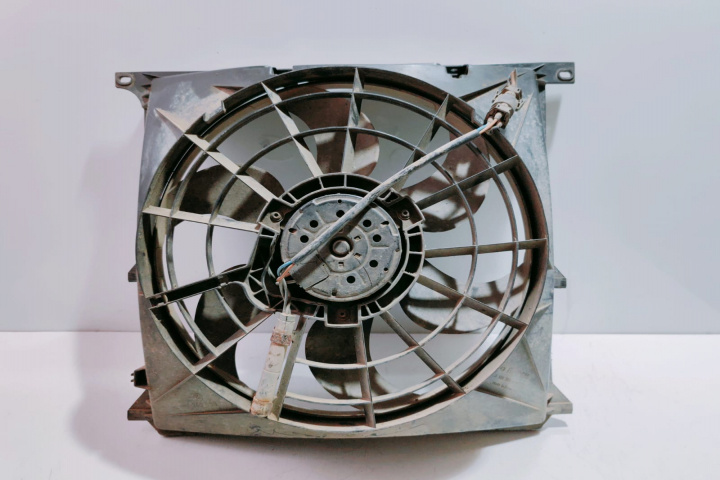 Electroventilator racire 8369799/8369800 BMW Seria 3 E36 [1990 - 2000]