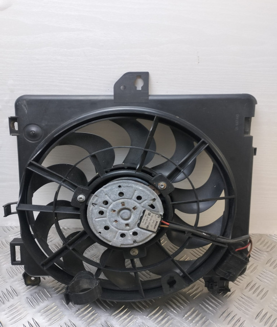 Electroventilator racire apa motor 130303304 Opel Astra H [2004 - 2007]