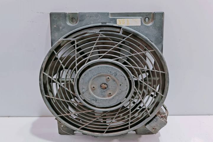 Electroventilator racire Bosch 24431829 / 3135103537 / 90570741 Opel Astra G [1998 - 2009]