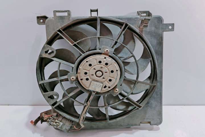 Electroventilator racire Bosch 3135103909 / 24467442 / 24467444 Opel Astra H [2004 - 2007]