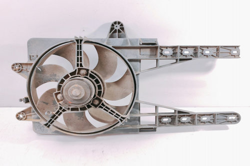 Electroventilator racire Cu defect 8240124 Fiat Punto 2 [1999 - 2003]