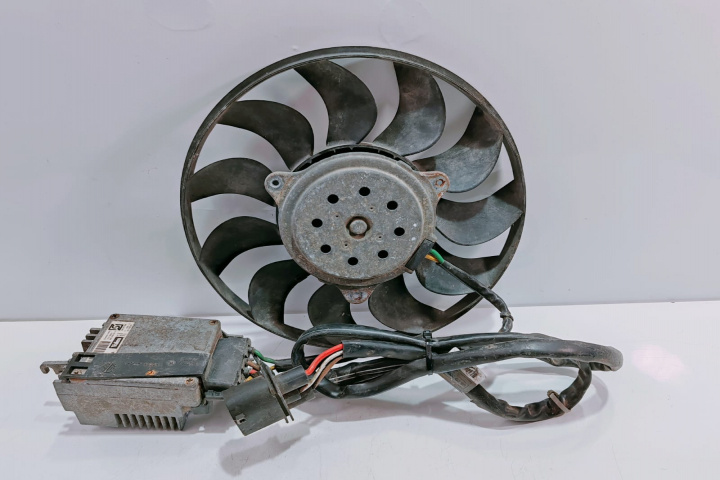 Electroventilator racire cu modul / releu FC1039867007X / 8E0959501F Audi A4 B6 [2000 - 2005]