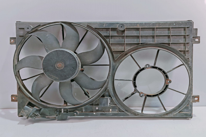 Electroventilator Racire cu Suport 1K0121207T Audi A3 8P/8PA [facelift] [2004 - 2008]