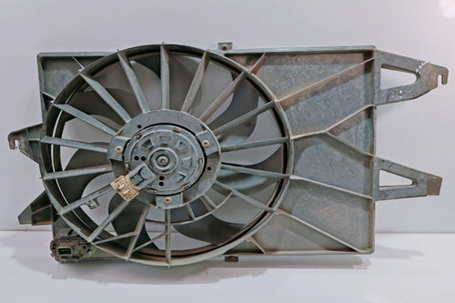 Electroventilator Racire cu Suport 3S718C607BD / YU5A8653AA Ford Mondeo MK3 [2000 - 2003]