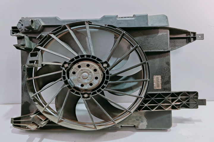 Electroventilator Racire cu Suport 8200151464 Renault Megane 2 [2002 - 2006]