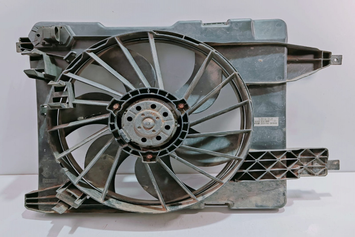 Electroventilator Racire cu Suport 8200222998 Renault Megane 2 [2002 - 2006]