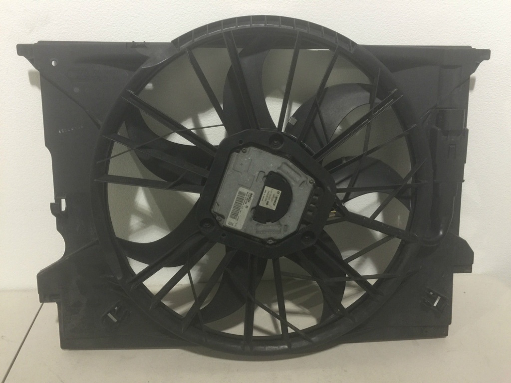 Electroventilator racire Mercedes E-CLASS W211 A2115000593