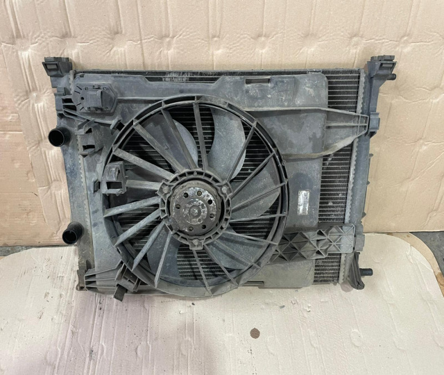 Electroventilator racire motor 5020232 Renault Megane 2 [2002 - 2006] Hatchback 5-usi 1.5 dCi MT (82 hp)