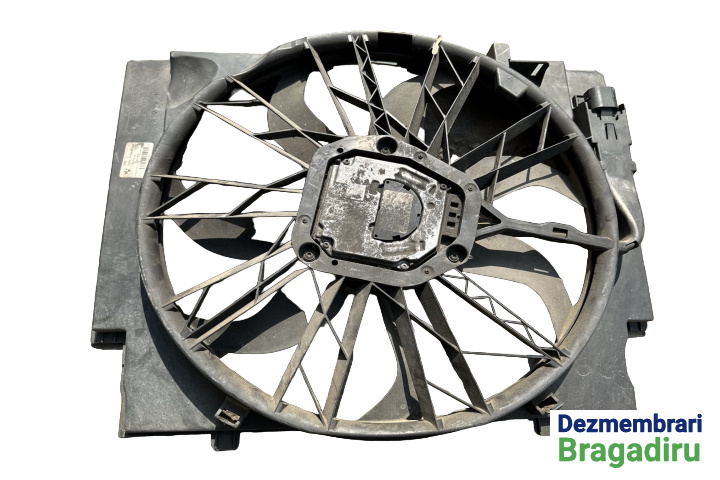 Electroventilator racire motor / AC Cod: 7789824 17.42-7789824 BMW Seria 5 E60/E61 [2003 - 2007] Sedan 530d AT (218 hp)