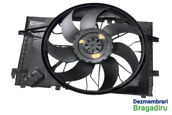 Electroventilator racire motor / AC Cod: A2035400688 A2035400688 Mercedes-Benz C-Class W203/S203/CL203 [facelift] [2004 - 2007] Sedan 4-usi C220 CDI AT (150 hp) Cod motor: 646963