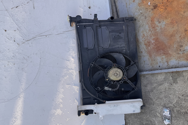 Electroventilator racire motor Smart Fortwo [facelift] [2000 - 2007] Hatchback 3-usi 0.8 CDi AMT (41 hp)
