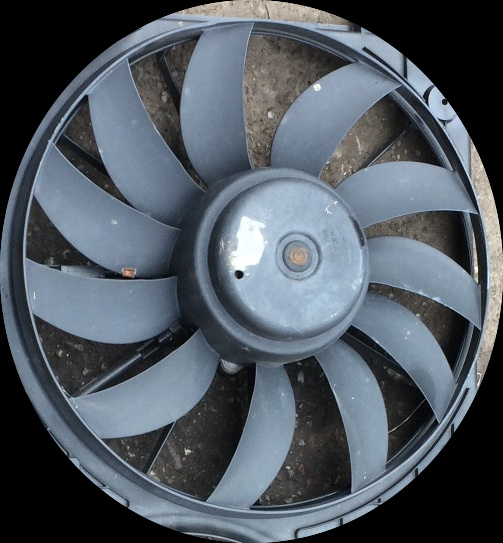 Electroventilator racire motor Volkswagen VW Golf 5 [2003 - 2009] Hatchback 5-usi 2.0 TDI MT (140 hp) V (1K1) Cod motor BKD