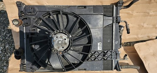 Electroventilator racire Renault Scenic 2 1.9 DCI 2005 2006 2007 2008 2009