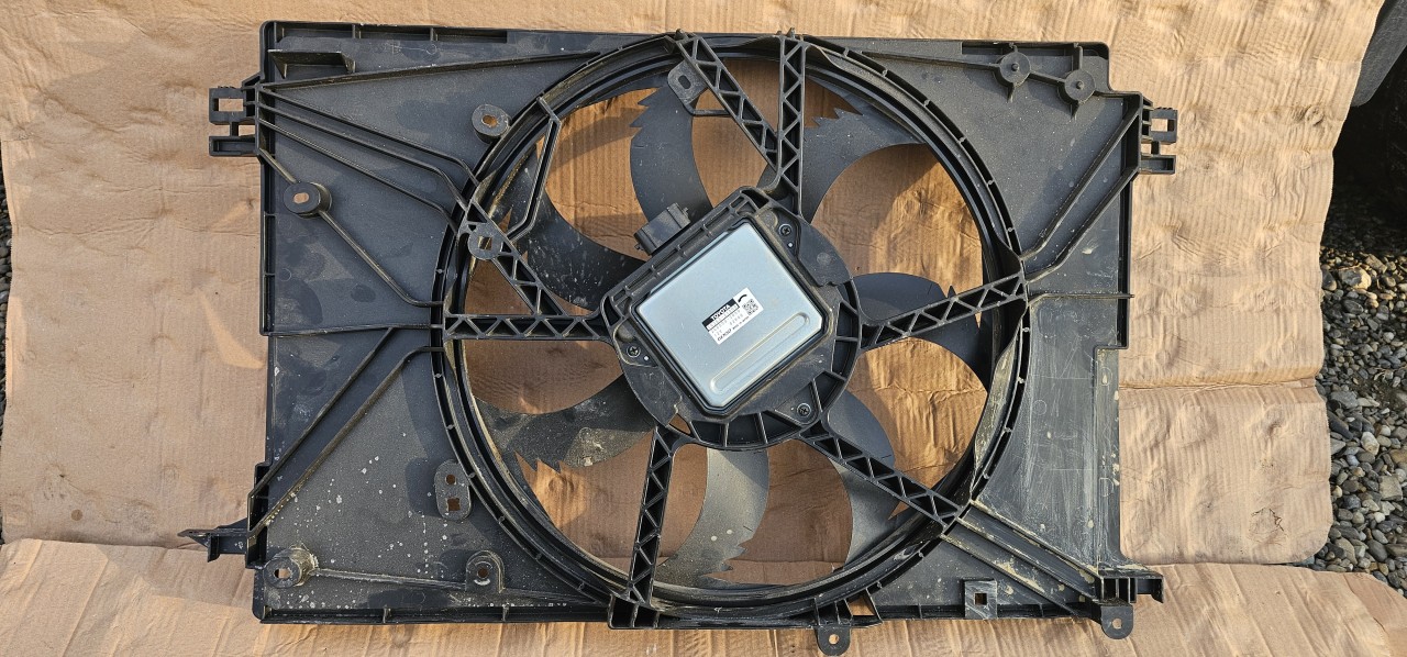 Electroventilator racire Toyota RAV 4 XLE 2.5 HYBRID 2019 2020 2021 2022 2023