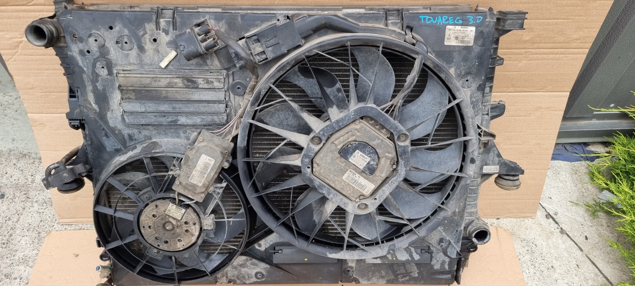 Electroventilator racire Vw Touareg 3.0 TDI BKS 2006 2007 2008 2009