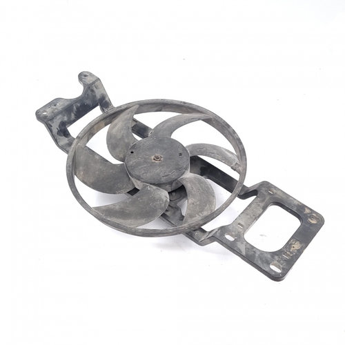 Electroventilator Radiator Dacia LOGAN (LS) 2004 - 2012 Benzina 8200702955, 8200702955-