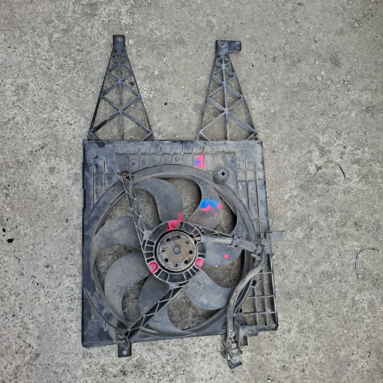 Electroventilator Radiator Vw Golf 4 1997-2004 1.6 Benzina 1J0121207L, 1J0121207, 1J0121206C, 1355D2351