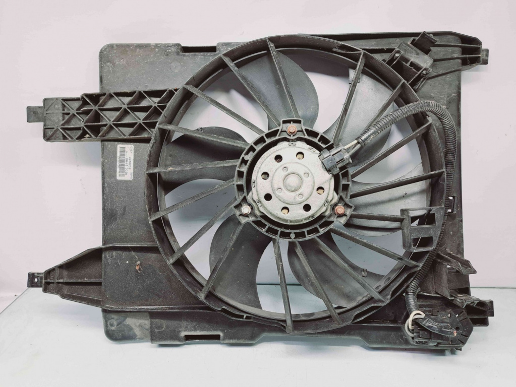 Electroventilator Renault Megane 2 Coupe-Cabriolet [Fabr 2002-2008] 8200151465 80KW / 109CP