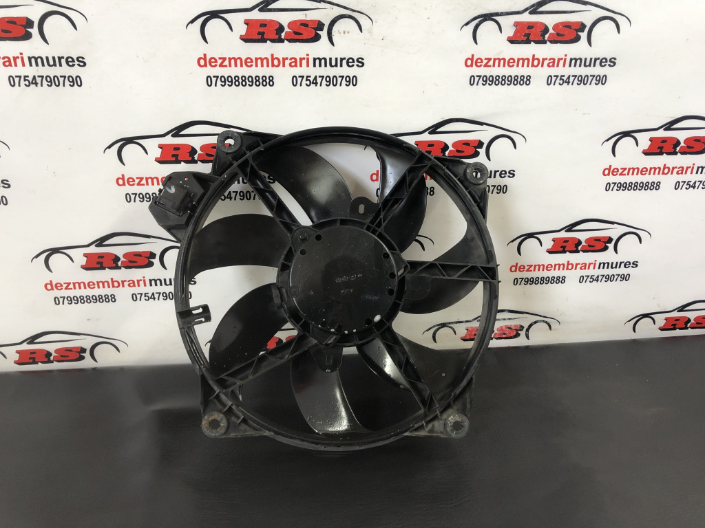 Electroventilator Renault Scenic 3 Euro 4 sedan 2010 (214812415R)