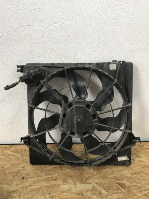 Electroventilator Santa Fe 2.2 crdi Automatic 4X4 197cp suv 2010 (Cod intern:22694)