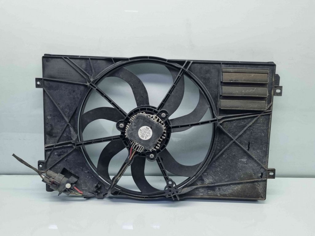 Electroventilator Seat Altea (5P1) [Fabr 2004-2010] 1K0121205AA 1K0121207AS 1.9 TDI BXE 77KW / 105CP 1.9 TDI BXE 77KW / 105CP