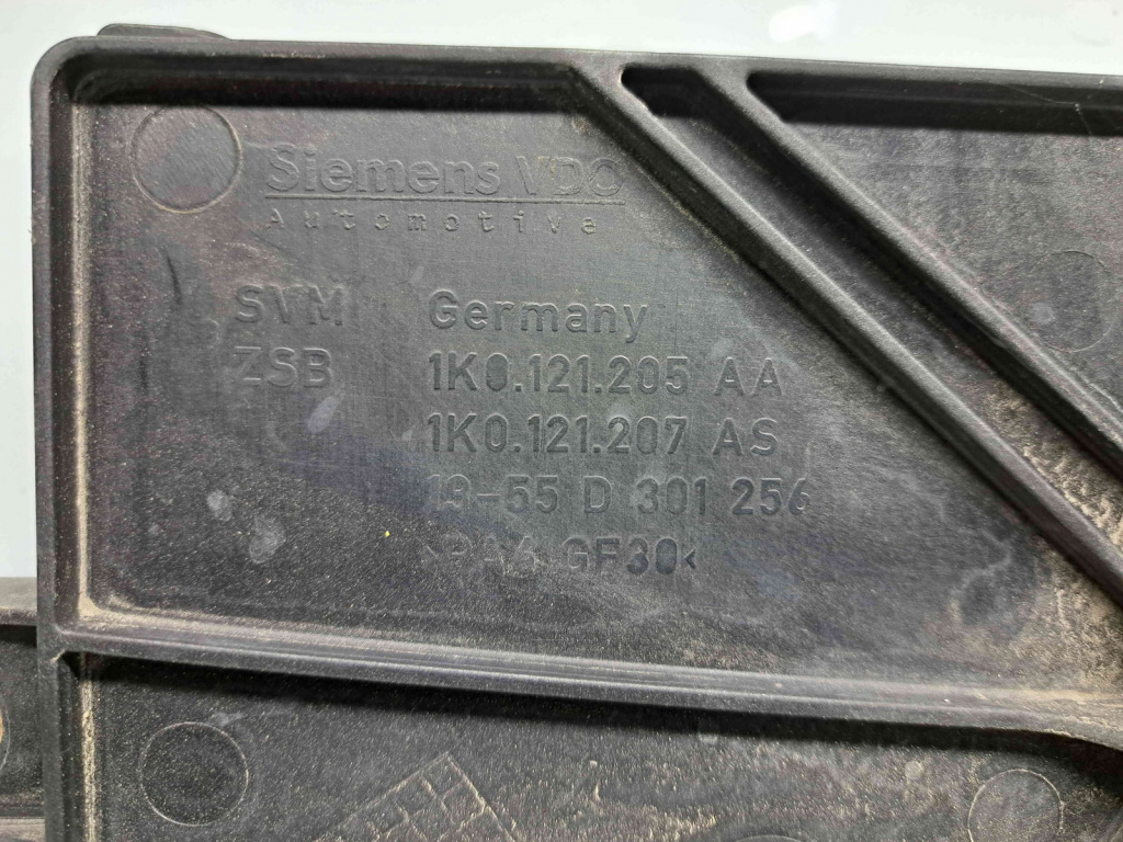 Electroventilator Skoda Octavia 2 Combi (1Z5) [Fabr 2004-2013] 1K0121205AA 1.6 Benz BLF 85KW / 115CP