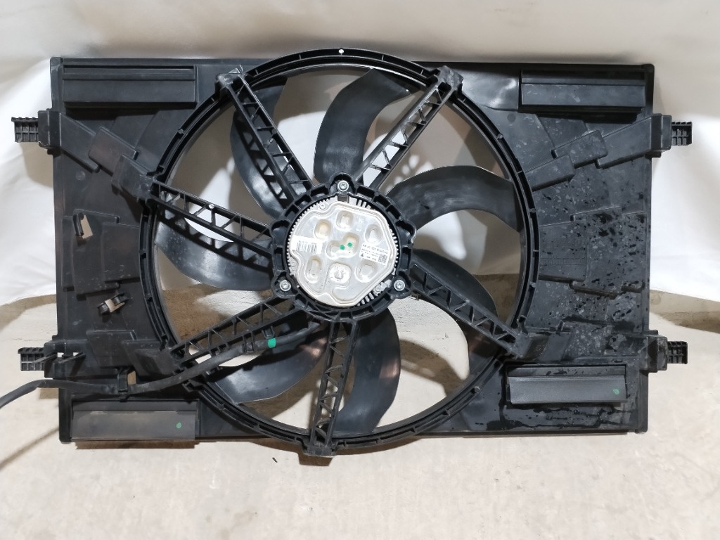 Electroventilator Skoda Octavia 3 2.0TDI 5Q0121203AA