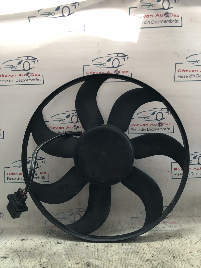 Electroventilator Skoda RAPID 1.6 2011, 6R0959455E