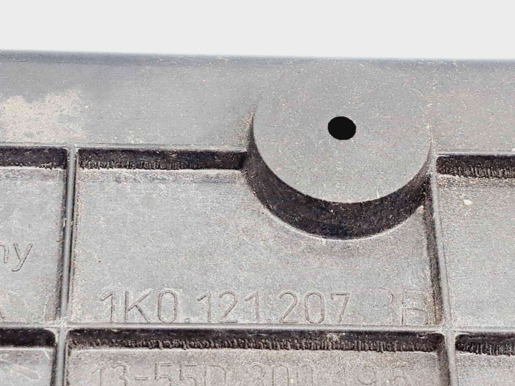 Electroventilator Skoda Superb II Combi (3T5) [Fabr 2009-2015] 1K0121207BB 1.8 TFSI CDAA 118KW / 160CP 1.8 TFSI CDAA 118KW / 160CP