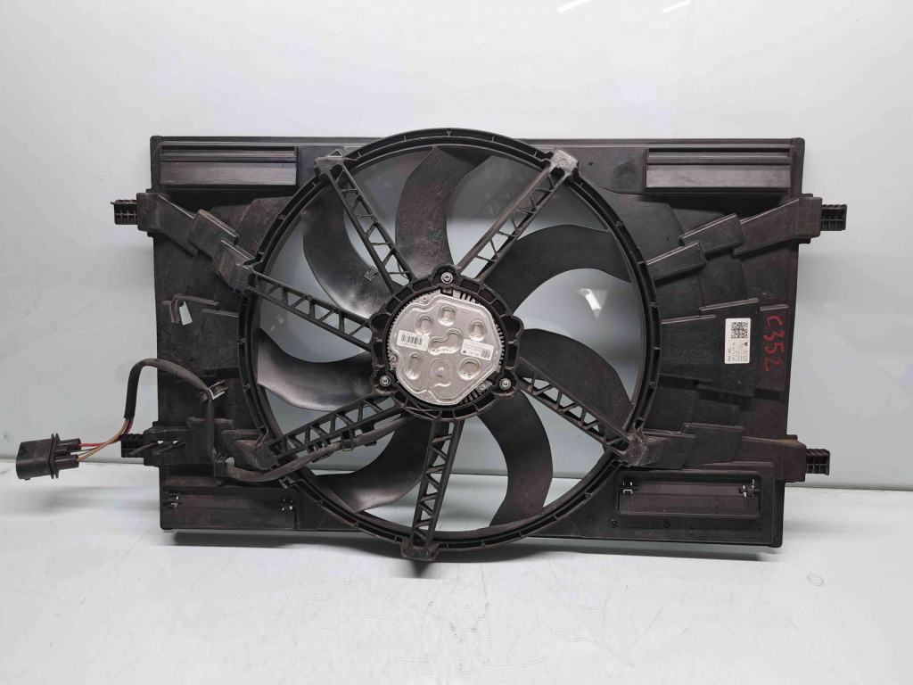 Electroventilator Skoda Superb III (3V3) [Fabr 2015-prezent] 5Q0121207BK 1.4 TSI CZDA 110KW / 150CP