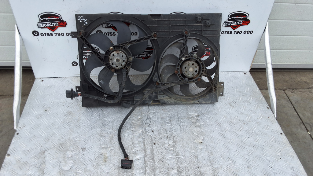 Electroventilator Volkswagen Golf 4 (1997-2005) 1.9 Motorina 2002, 1J0121207M