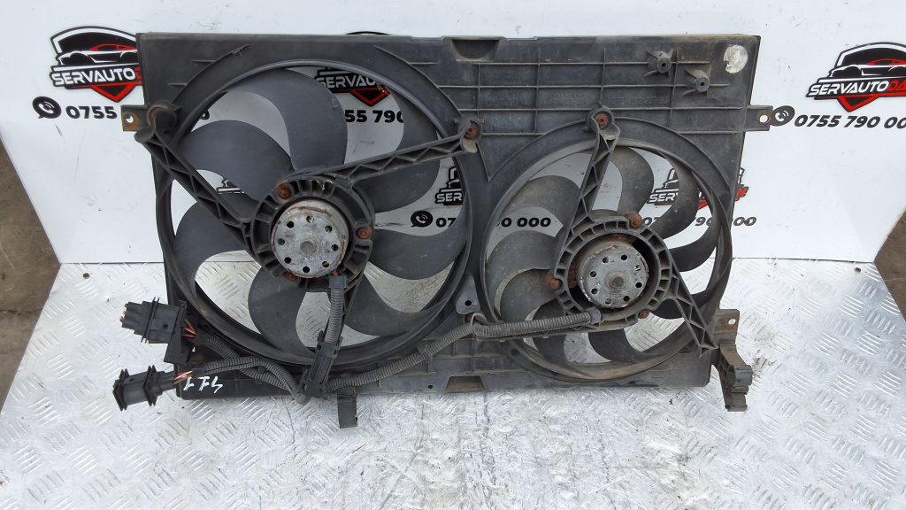 Electroventilator Volkswagen Golf 4 (1997-2005) 1.9 Motorina 2003, 1J0121205B